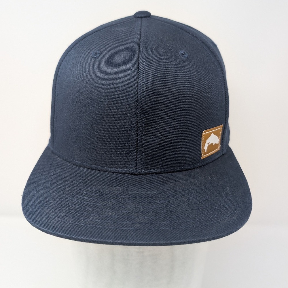 SIMMS Men's Black Flat Brim Snapback Baseball Hat Flexfit Tech Fishing Cap